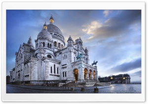 Sacre-Coeur Basilica, Montmartre, Paris, France Ultra HD Wallpaper for 4K UHD Widescreen desktop, tablet & smartphone