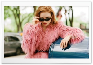 Sadie Sink Modelling 4K UHD Wallpaper for Widescreen and UltraWide Desktop, UltraHD TV, Smartphone, Tablet