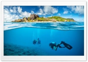 Scuba Diving Underwater Summer Vacation 4K UHD Wallpaper for Widescreen and UltraWide Desktop, UltraHD TV, Smartphone, Tablet