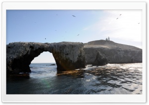 Sea Arch Ultra HD Wallpaper for 4K UHD Widescreen desktop, tablet & smartphone