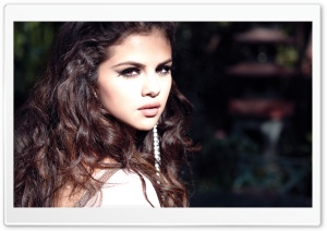 Selena Gomez Come and Get It Ultra HD Wallpaper for 4K UHD Widescreen desktop, tablet & smartphone