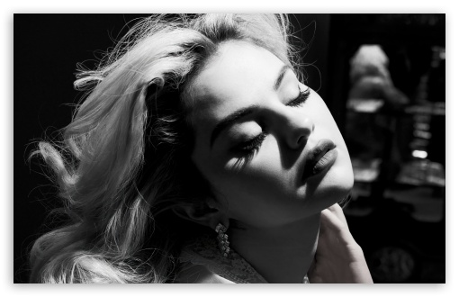 Selena Gomez Portrait Photoshoot UltraHD Wallpaper for UHD 16:9 ; HD 16:9 ; UltraWide 21:9 24:10 32:9 32:10 ; Widescreen 16:10 5:3 ; Fullscreen 4:3 5:4 3:2 ; Tablet 1:1 ; Mobile 9:16 9:19.5 9:20 10:16 2:3 3:5 3:4 ; Dual 16:10 5:3 16:9 4:3 5:4 3:2 ;