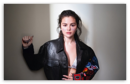 Selena Gomez Rare UltraHD Wallpaper for UHD 16:9 ; HD 16:9 ; UltraWide 21:9 24:10 ; Widescreen 16:10 5:3 ; Fullscreen 4:3 5:4 3:2 ; Tablet 1:1 ; Mobile 9:16 9:19.5 9:20 9:21 9:22 10:16 2:3 3:5 3:4 ;