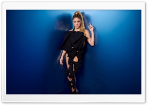Shakira Photoshoot, Blue Background 4K UHD Wallpaper for Widescreen and UltraWide Desktop, UltraHD TV, Smartphone, Tablet