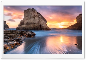 Shark Fin Cove, Santa Cruz, Beach, Waves, California, United States 4K UHD Wallpaper for Widescreen and UltraWide Desktop, UltraHD TV, Smartphone, Tablet