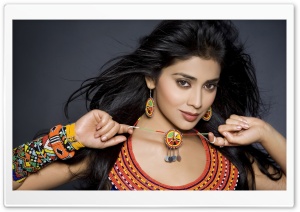 Shriya Saran Actress Ultra HD Wallpaper for 4K UHD Widescreen desktop, tablet & smartphone