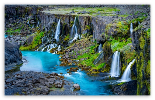 Sigoldugljufur Canyon Waterfall in South Iceland UltraHD Wallpaper for UHD 16:9 ; HD 16:9 ; UltraWide 21:9 24:10 ; Widescreen 16:10 5:3 ; Fullscreen 4:3 5:4 3:2 ; Tablet 1:1 ; Mobile 9:16 9:19.5 9:20 9:21 9:22 10:16 2:3 3:5 3:4 ;