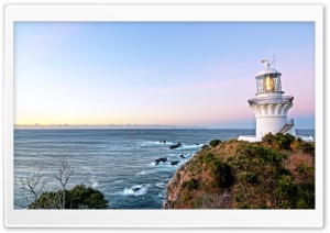 Small Lighthouse On The Coast Ultra HD Wallpaper for 4K UHD Widescreen Desktop, Lockscreen, Screensaver, TV, Tablet, Smartphone