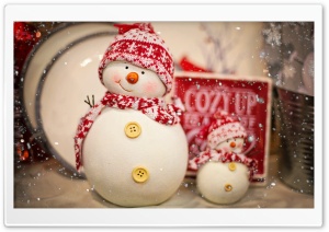 Snowman Christmas Decoration Ultra HD Wallpaper for 4K UHD Widescreen desktop, tablet & smartphone