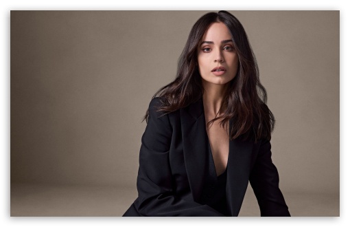 Sofia Carson UltraHD Wallpaper for Widescreen 16:10 ;