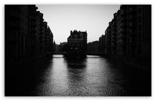 Speicherstadt Canal Elbe River Hamburg Germany UltraHD Wallpaper for UHD 16:9 ; HD 16:9 ; UltraWide 21:9 24:10 32:9 32:10 ; Widescreen 16:10 ; Fullscreen 3:2 ; Tablet 1:1 ; Dual 16:10 16:9 ;