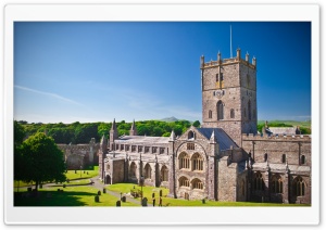 St Davids Cathedral Ultra HD Wallpaper for 4K UHD Widescreen desktop, tablet & smartphone