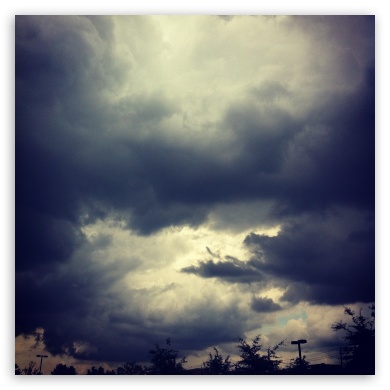 Storm clouds UltraHD Wallpaper for Tablet 1:1 ;