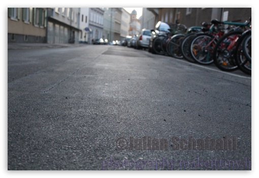 Street UltraHD Wallpaper for Fullscreen 3:2 DVGA HVGA HQVGA ( Apple PowerBook G4 iPhone 4 3G 3GS iPod Touch ) ;