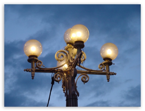 Street Lamp UltraHD Wallpaper for Fullscreen 4:3 ;