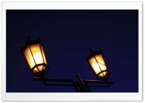 Street Lamp At Night Ultra HD Wallpaper for 4K UHD Widescreen desktop, tablet & smartphone