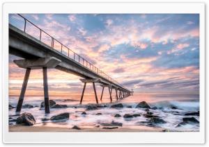 Sunrise at Pont del Petroli Badalona, Catalonia Ultra HD Wallpaper for 4K UHD Widescreen desktop, tablet & smartphone