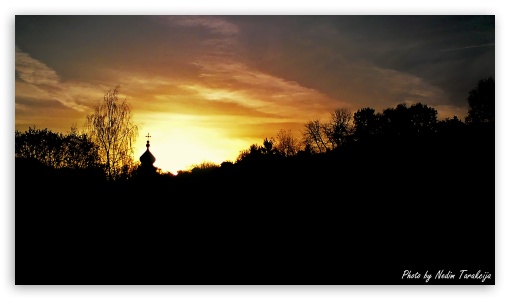 Sunrise Over the Church in Travnik Bosnia and Herzegovina UltraHD Wallpaper for HD 16:9 ; Fullscreen 4:3 ;