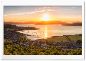 Sunset on Gourock town, Scotland Ultra HD Wallpaper for 4K UHD Widescreen desktop, tablet & smartphone