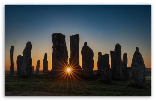Sunset over the Ancient Callanish Stones, Isle of Lewis UltraHD Wallpaper for UHD 16:9 ; HD 16:9 ; UltraWide 21:9 24:10 ; Widescreen 16:10 ; Tablet 1:1 ; Mobile 9:16 9:19.5 9:20 9:21 9:22 ;