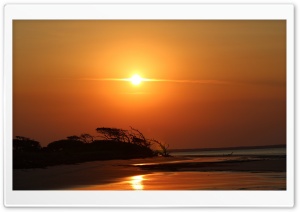 Sunset Over The Edge Of Blackbeards Boneyard Beach Ultra HD Wallpaper for 4K UHD Widescreen desktop, tablet & smartphone