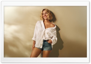 Sydney Sweeney American Eagle Jean Shorts 2026 4K UHD Wallpaper for Widescreen and UltraWide Desktop, UltraHD TV, Smartphone, Tablet