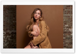 Sydney Sweeney Photoshoot 4K UHD Wallpaper for Widescreen and UltraWide Desktop, UltraHD TV, Smartphone, Tablet