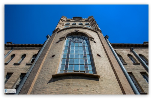 Tabriz Saat Building UltraHD Wallpaper for UHD 16:9 ; HD 16:9 ; Widescreen 16:10 5:3 ; Fullscreen 3:2 ;
