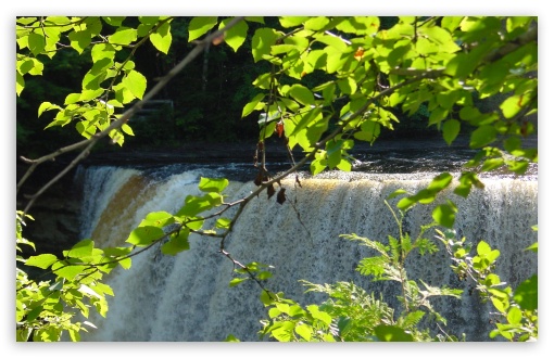 Tahquamenon Falls UltraHD Wallpaper for HD 16:9 ; Widescreen 16:10 5:3 ; Fullscreen 4:3 ;