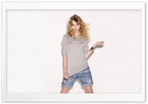 Taylor Swift Sexy 4K UHD Wallpaper for Widescreen and UltraWide Desktop, UltraHD TV, Smartphone, Tablet