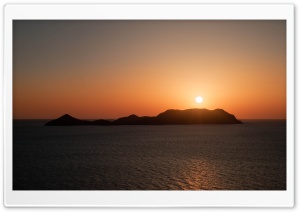 The Shining Sun Ultra HD Wallpaper for 4K UHD Widescreen desktop, tablet & smartphone
