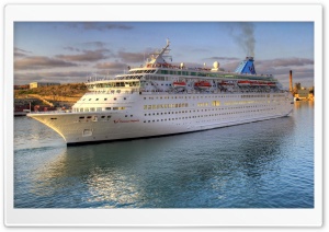 Thomson Majesty Cruise Ship Ultra HD Wallpaper for 4K UHD Widescreen desktop, tablet & smartphone