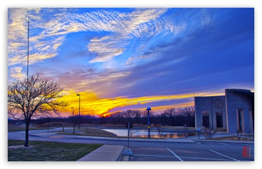 Troubled Sky UltraHD Wallpaper for 8K UHD TV 16:9 Ultra High Definition 2160p 1440p 1080p 900p 720p ; Widescreen 16:10 5:3 WHXGA WQXGA WUXGA WXGA WGA ; Fullscreen 4:3 UXGA XGA SVGA ; Tablet 1:1 ; Mobile 3:5 3:4 - ;