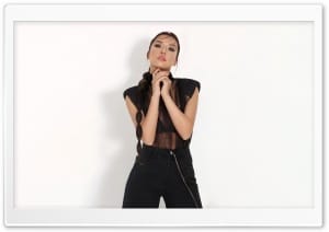 Tugba Yurt Turkish Pop Singer 4K UHD Wallpaper for Widescreen and UltraWide Desktop, UltraHD TV, Smartphone, Tablet