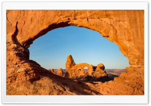 Turret Arch, Arches National Park Ultra HD Wallpaper for 4K UHD Widescreen desktop, tablet & smartphone
