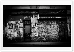 Urban Graffiti Wall with Bicycle 4K UHD Wallpaper for Widescreen and UltraWide Desktop, UltraHD TV, Smartphone, Tablet
