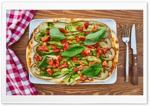 Vegan Vegetarian Pizza Ultra HD Wallpaper for 4K UHD Widescreen desktop, tablet & smartphone