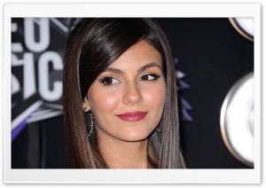 Victoria Justice Ultra HD Wallpaper for 4K UHD Widescreen Desktop, Lockscreen, Screensaver, TV, Tablet, Smartphone