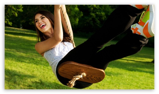 Victoria Justice Swing UltraHD Wallpaper for HD 16:9 ;