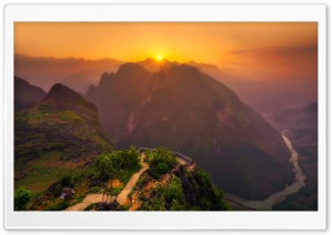 Vietnam Mountain Landscape Ultra HD Wallpaper for 4K UHD Widescreen desktop, tablet & smartphone