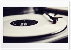 Vinyl, Turntable 4K UHD Wallpaper for Widescreen and UltraWide Desktop, UltraHD TV, Smartphone, Tablet