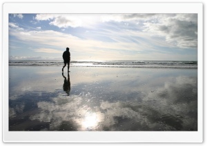 Walking On The Beach Ultra HD Wallpaper for 4K UHD Widescreen Desktop, Lockscreen, Screensaver, TV, Tablet, Smartphone