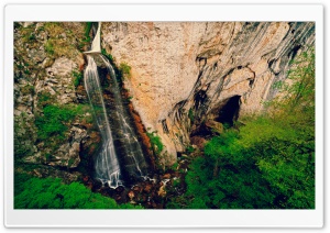 Waterfall, Vanatarile Ponorului, Travel, Romania Ultra HD Wallpaper for 4K UHD Widescreen desktop, tablet & smartphone