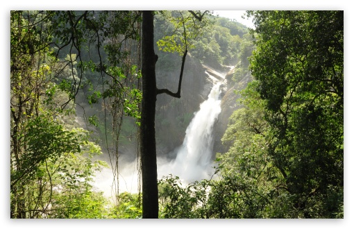 Waterfalls in Srilanka UltraHD Wallpaper for UHD 16:9 ; HD 16:9 ; Widescreen 16:10 ;