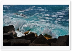 Wave Breaker Ultra HD Wallpaper for 4K UHD Widescreen desktop, tablet & smartphone