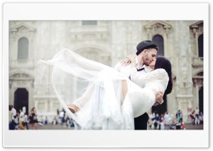 Wedding Couple Kissing 4K UHD Wallpaper for Widescreen and UltraWide Desktop, UltraHD TV, Smartphone, Tablet