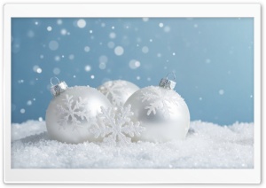 Winter Holiday Ornaments Macro 4K UHD Wallpaper for Widescreen and UltraWide Desktop, UltraHD TV, Smartphone, Tablet