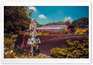 Woman in Dress, Golden Shoes, Mosaic Art Ultra HD Wallpaper for 4K UHD Widescreen desktop, tablet & smartphone