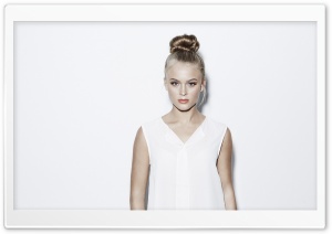 Zara Larsson Ultra HD Wallpaper for 4K UHD Widescreen desktop, tablet & smartphone