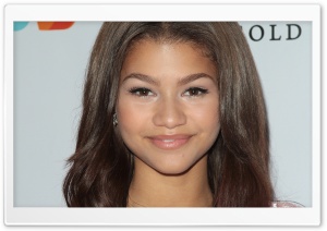 Zendaya Coleman Ultra HD Wallpaper for 4K UHD Widescreen Desktop, Lockscreen, Screensaver, TV, Tablet, Smartphone